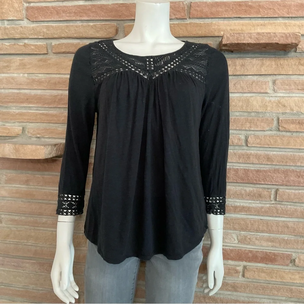 Lucky Brand Crochet Accent 3/4 Sleeve Boho Top Black Medium - Picture 2 of 7